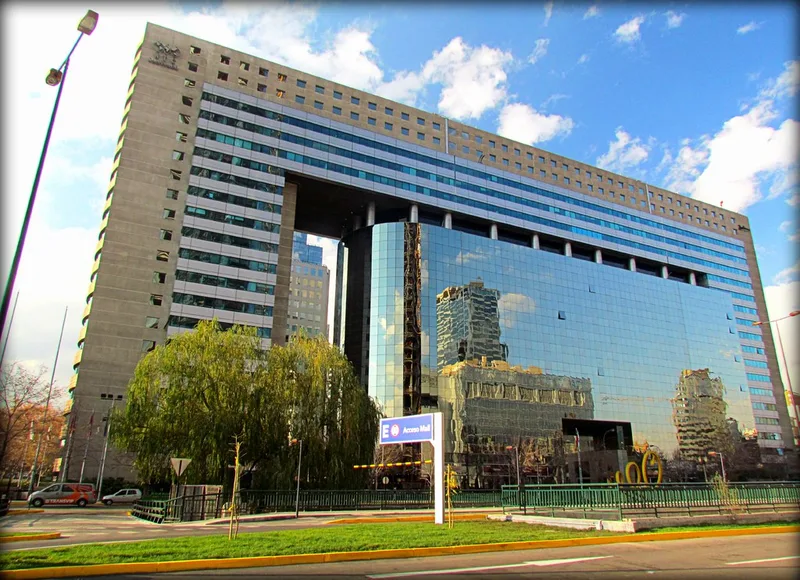 Edificio World Trade Center - Oficina principal JDV Abogados